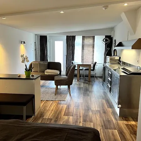 Haus-lisa Studio 2 * إمدن